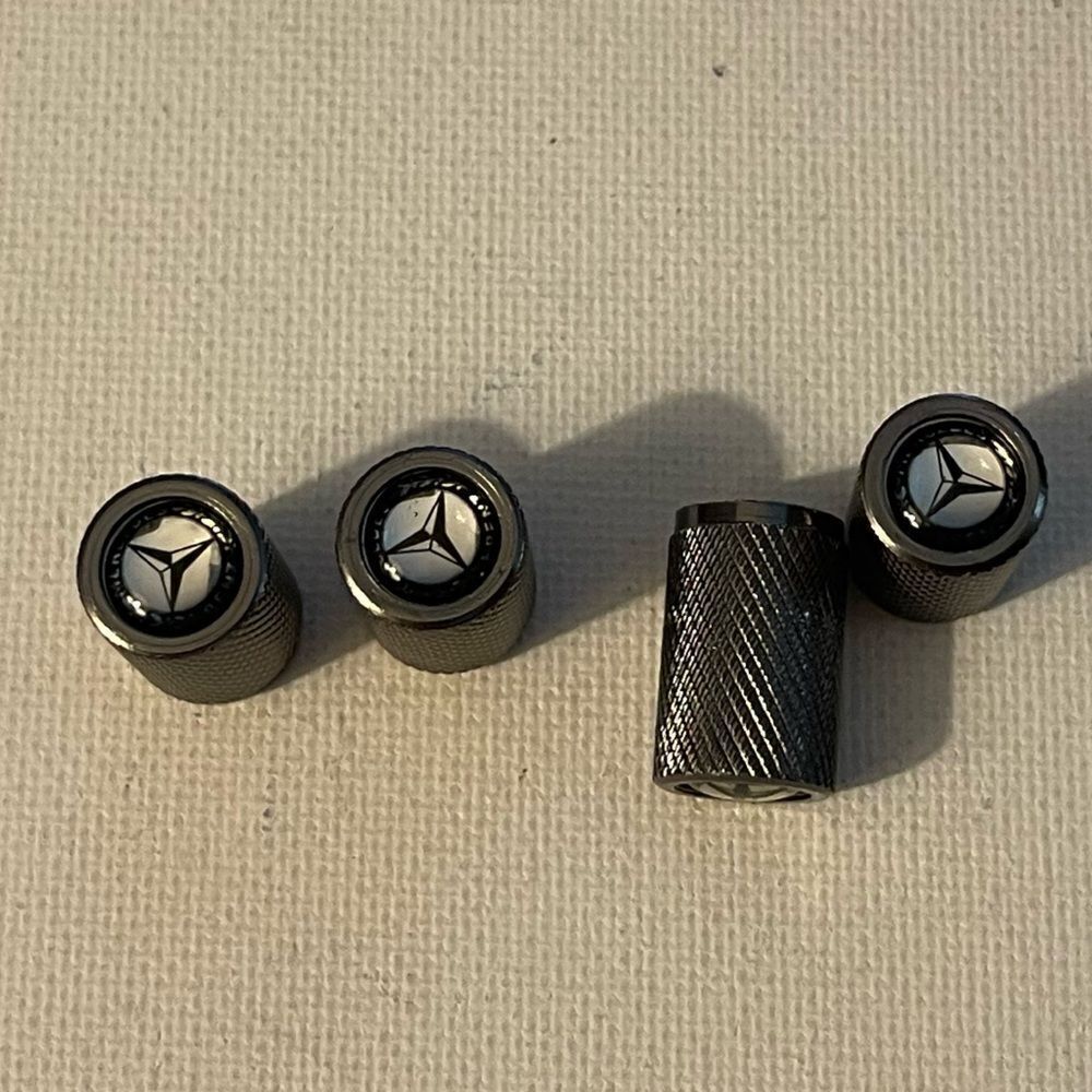 Mercedes Benz logo valve Stem caps in Gray set of 4 NWT